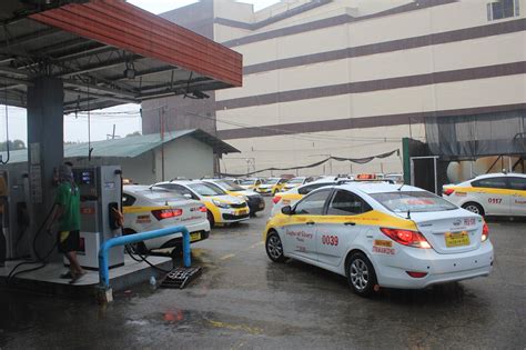 light of glory taxi contact number